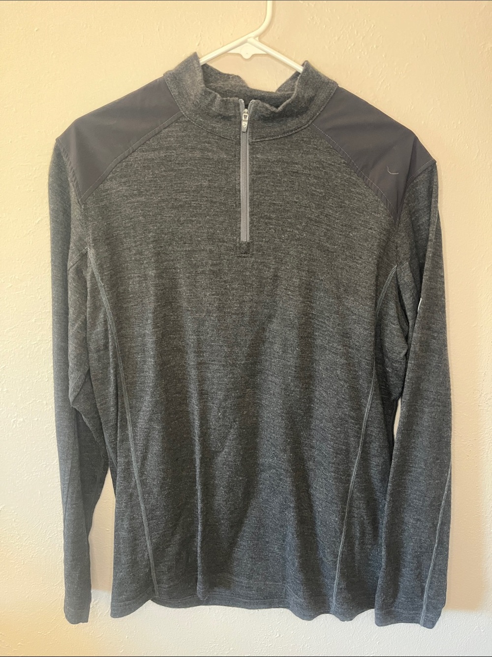 Kuhl Men’s Heather Charcoal Half-Zip Pullover